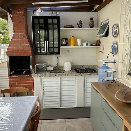 Casa Da Arvore Rua Pescada Amarela 봄비나스 외부 사진
