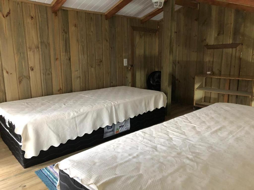 Casa Da Arvore Rua Pescada Amarela 봄비나스 외부 사진