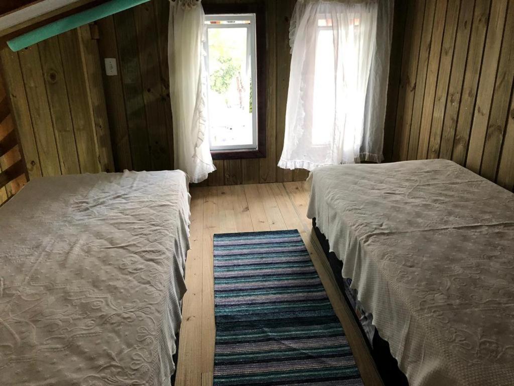 Casa Da Arvore Rua Pescada Amarela 봄비나스 외부 사진